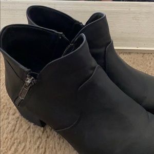 American rag black booties